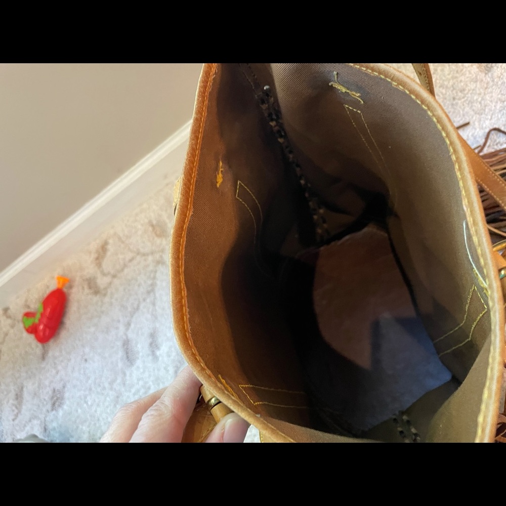 Vintage Boho Chic LV Bucket Bag W/Fringe - Picture 4 of 7